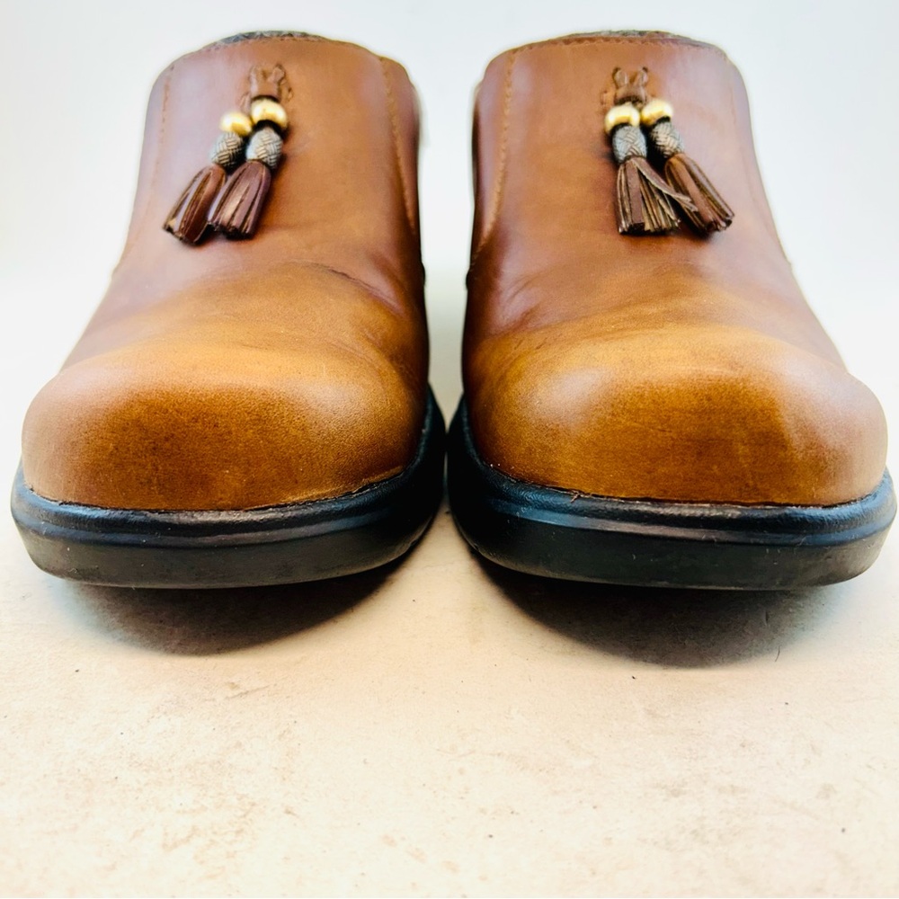 Ariat Brown Leather Mendocino Tassel 93897 Mules Clogs, Size 8.5 EU 39.5 - Picture 3 of 11